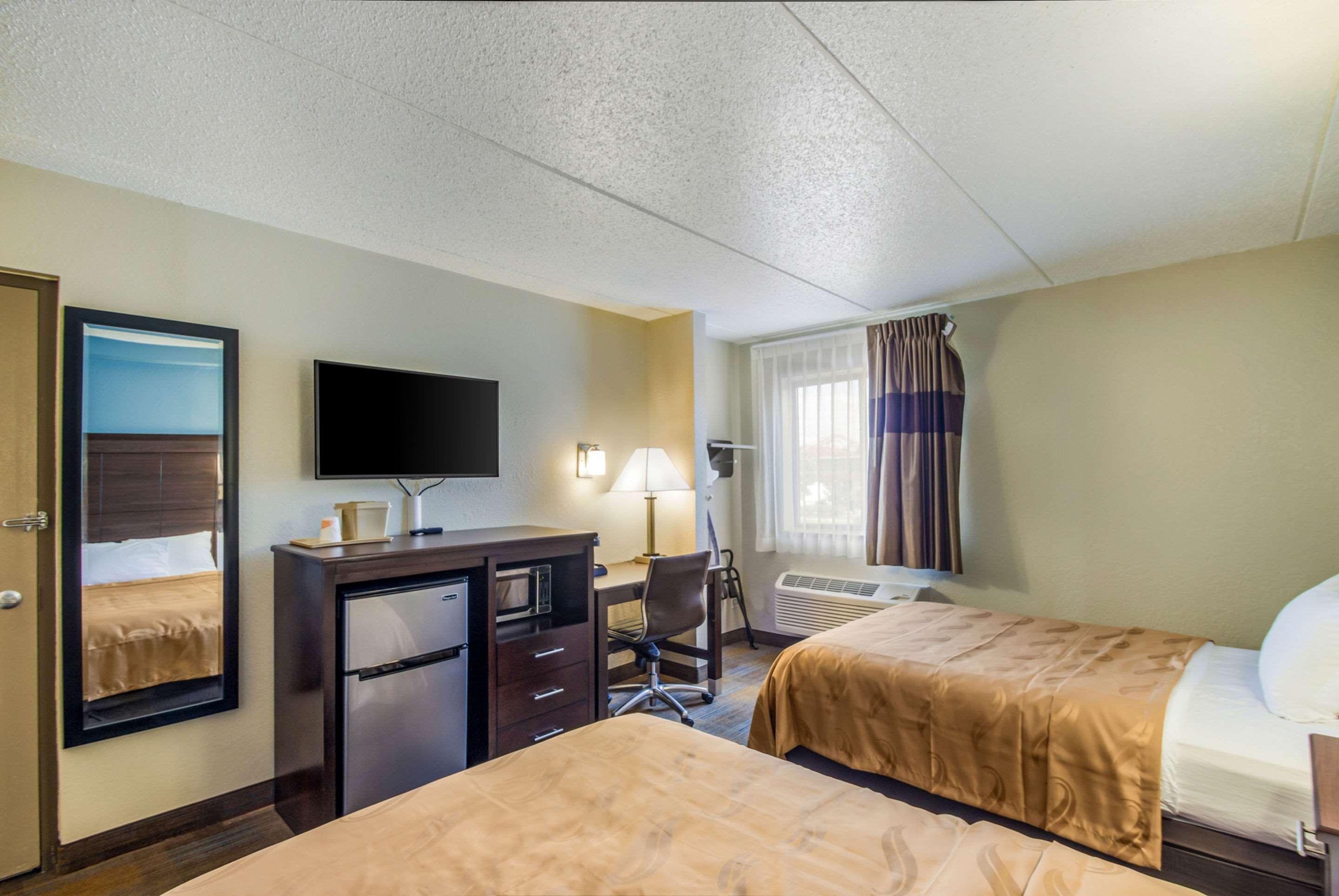 Americinn By Wyndham Madison Wi Dış mekan fotoğraf